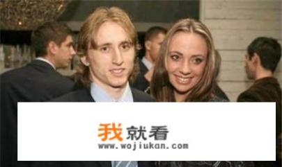 c罗一共几个妻子？c罗最爱的女人？