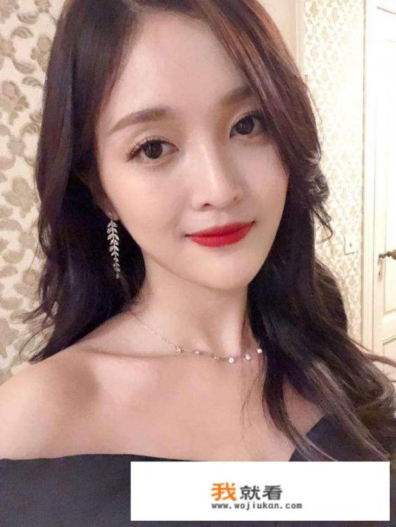 在生活中，大多数人都喜欢美女，你知道哪些形容美女漂亮的词语么