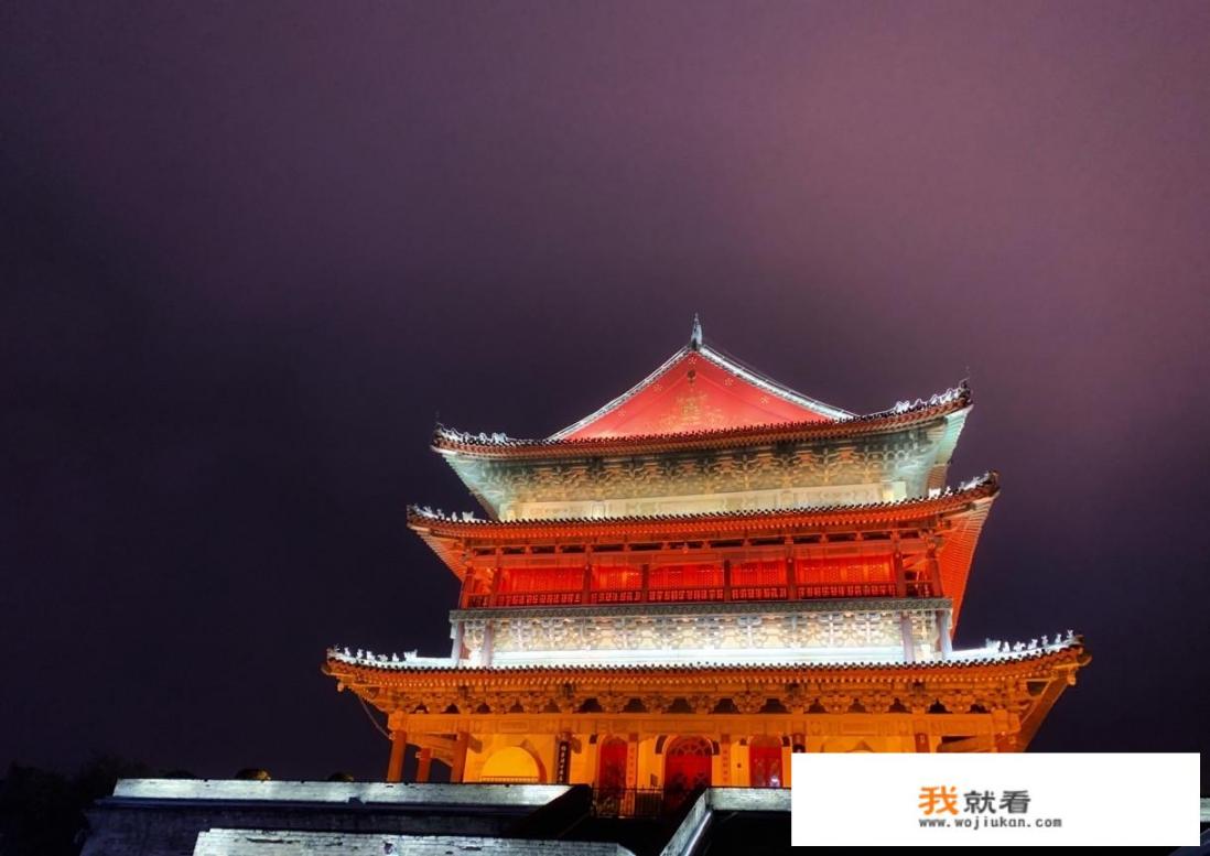 去西安旅游，想体验美食和景点，住哪些地方最好