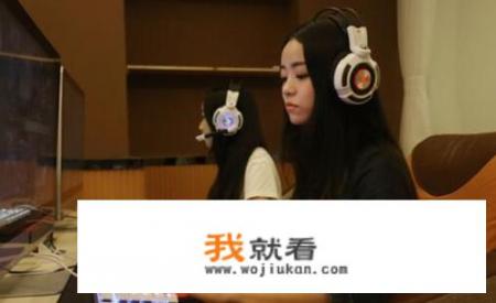 网络游戏有什么好处？你对网络游戏是什么看法_网游害人不浅，不喜欢孩子玩的请举手🙌，网游对孩子伤害有多大
