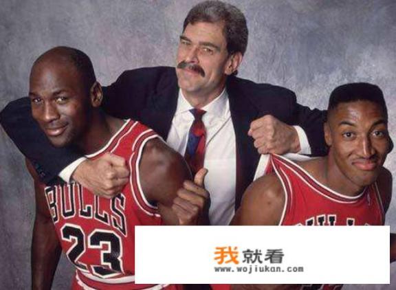 在NBA如果当主教练被裁了，主教练们有什么出路啊_你知道的明星出过轨的都有谁