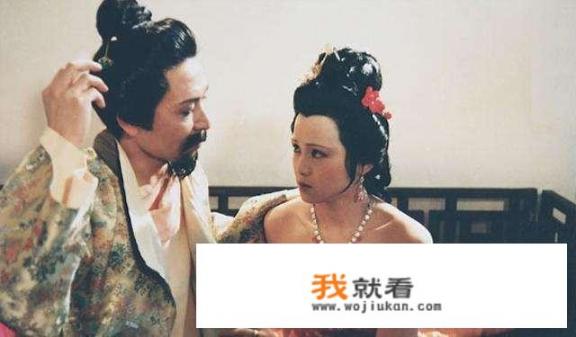沈馨打扫公公房间是什么小说_《红楼梦》中秦可卿风姿绰约，为何要委身自己的公公