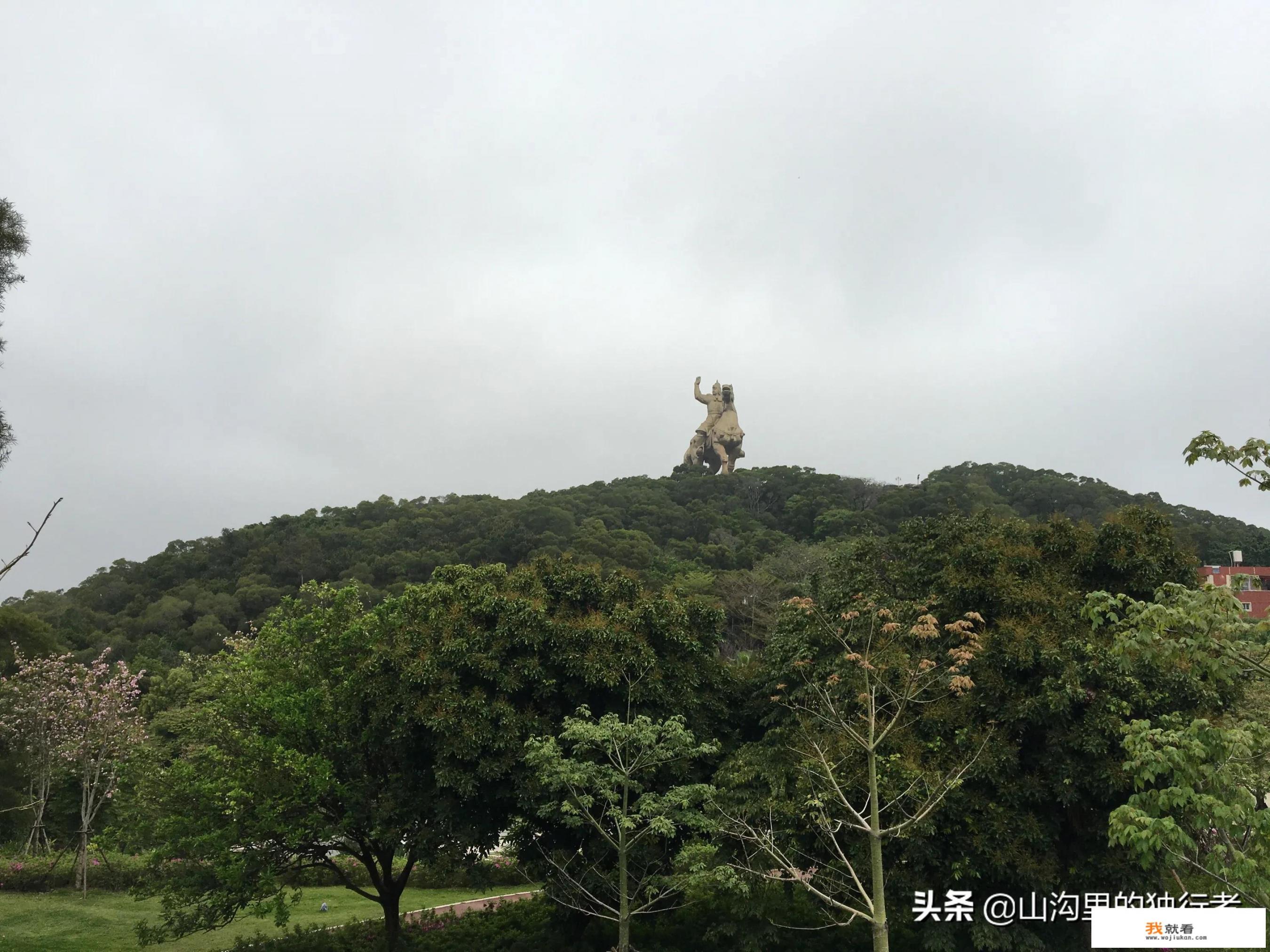 为什么全国疫情还没结束，各地景点免费，是让人去还是不让人去呢_成都旅游不去景点