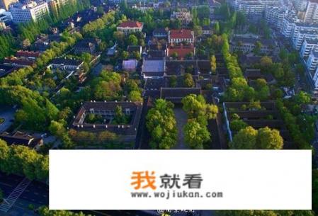 如何看待每到小长假各个旅游景点就爆满的情况？这种类似春运的出游还具有意义吗_旅游过程有苦又有乐，但收获更多的是快乐！你同意吗