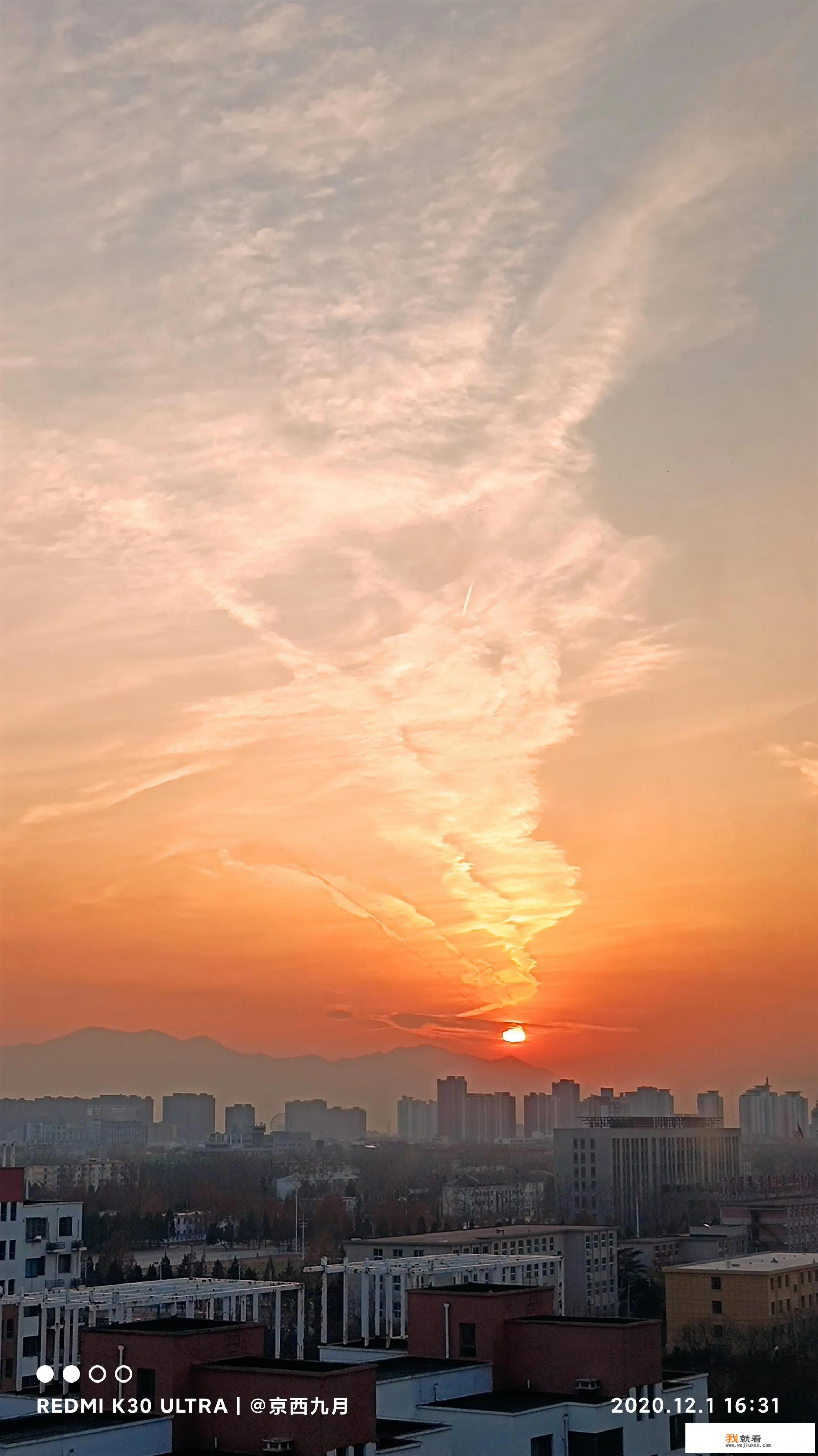 有没有合租房时发生有意思的事_谁有漂亮的落日照片，可以发出来分享一下吗