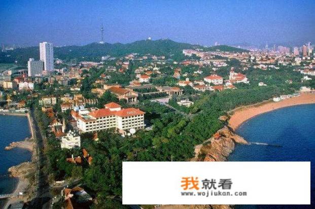 去山东旅游，哪个城市周围景点多适合去