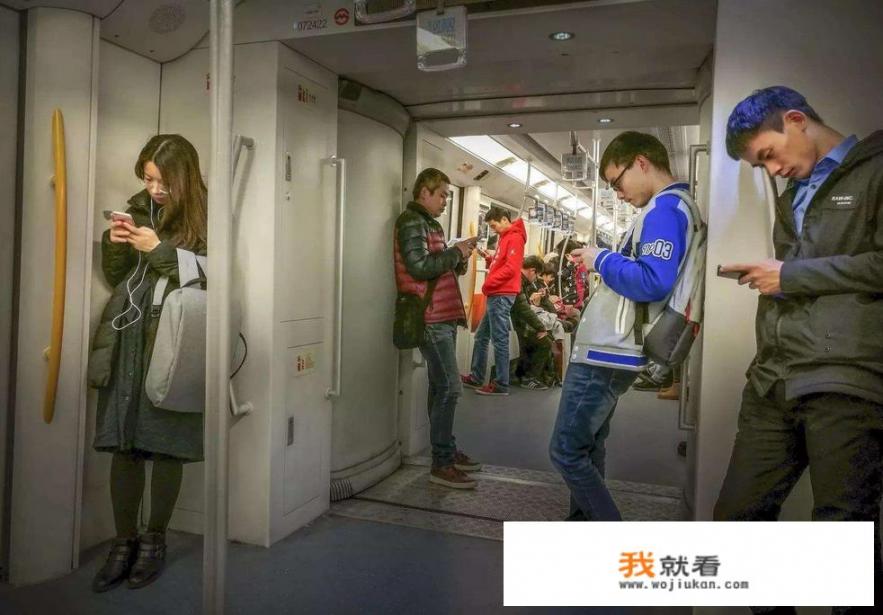 现在的人整天沉迷网络游戏，你怎么看