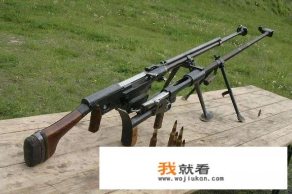 贝多芬在给盲姑娘弹奏一曲后,为什么还要弹第二首