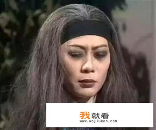 同样是练《九阴真经》，为什么梅超风夫妇需要用人来练功，而郭靖不用？