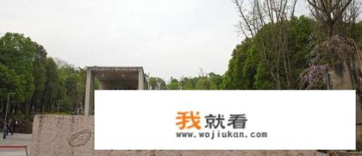 美术院校示范人体写生引发热议，艺术展示是否要打马赛克？