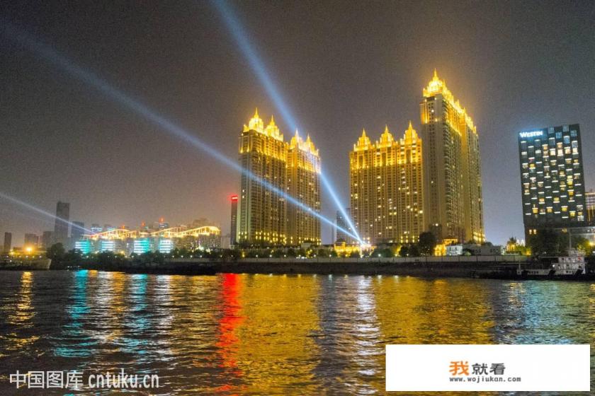 带爸妈去武汉旅游，有合适的线路推荐吗？