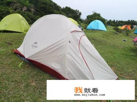 我想去旅游，请问你觉得怎样最省钱？
