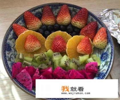 有黄瓜，西瓜，橙子拼盘怎么摆？