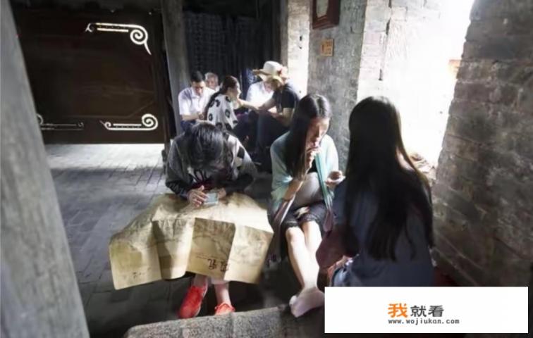 凤凰古城旅游业存在的问题有哪些？未来的发展、出路怎么样？