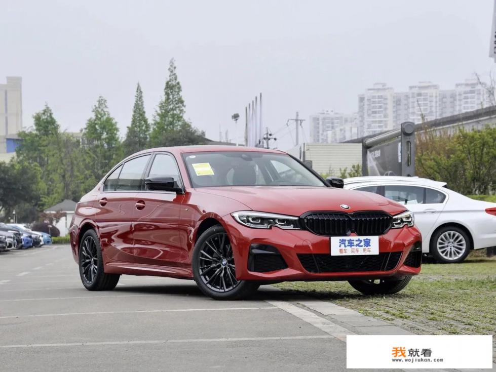 宝马325li曜夜运动版2023款测评？