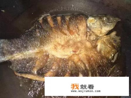 超简单家庭烤鱼（无烤箱版）怎么做？
