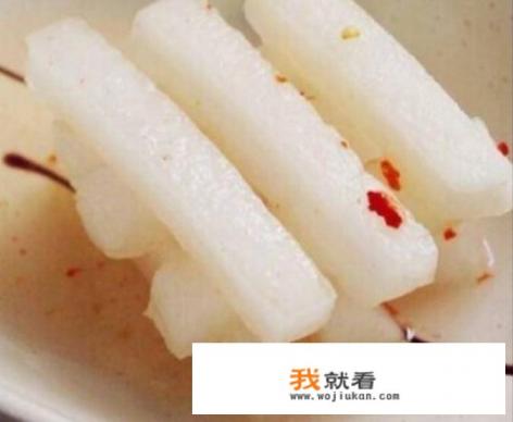 求一本女主角自以为是萝卜其实是人参的小说？