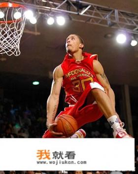 比斯利回CBA，有人说这个年少成名的天才少年如今混得落魄，你怎么看？