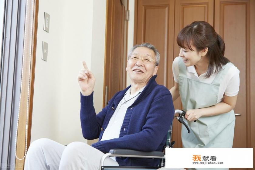 在日本，如果老人摔倒了有人敢扶吗？