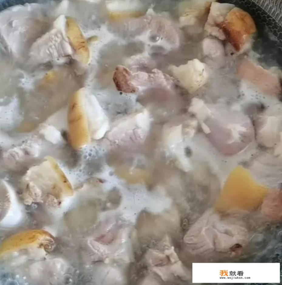肘子块的家常做法？