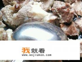 牛肉炖土豆最好吃的方法？