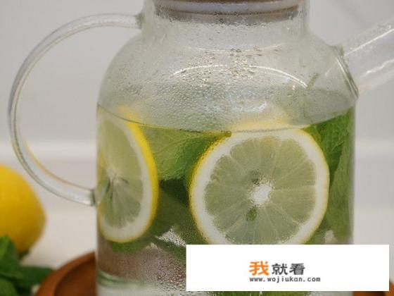 薄荷泡水正确吃法？
