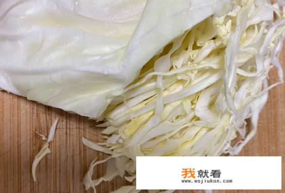 爆炒圆白菜做法？