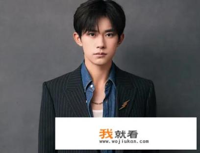 送你一朵小红花同期还有什么电影？