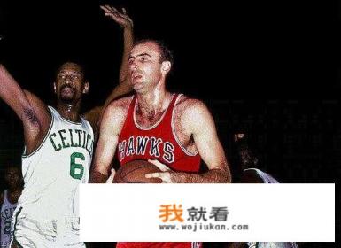 求小说名，一开始杀手主角跟抚养他长大的仇人老头对决结果同归于尽了，后来他穿越了，主角貌？