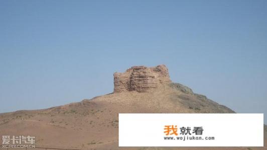 余秋雨的《文化苦旅》中的阳关雪涉及了哪些历史事件？
