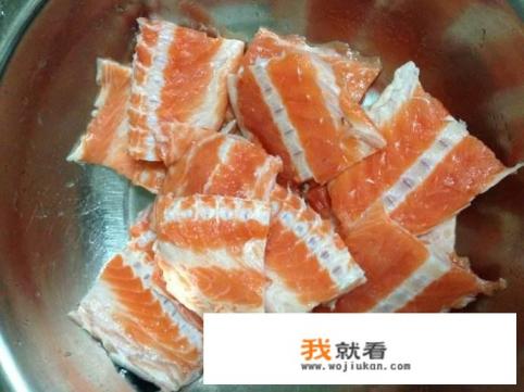三文鱼是鲤鱼吗？