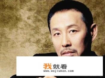 成龙演的电影里面有个哑巴的叫什么名字？