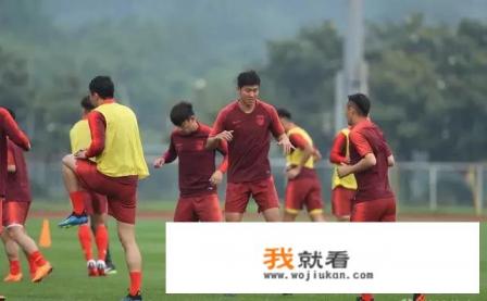 沪媒曝:为增强集训队凝聚力，足协组织球员观看韩国电影《鸣梁海战》。对此你怎么看？