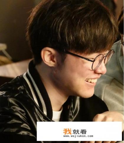 同事烧烤聚会文案？