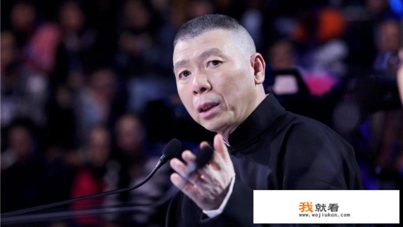 目前冯小刚在中国电影导演界处于什么样的地位？
