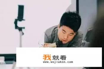 全网都在寻的董宇辉一夜爆火，他到底有多牛？