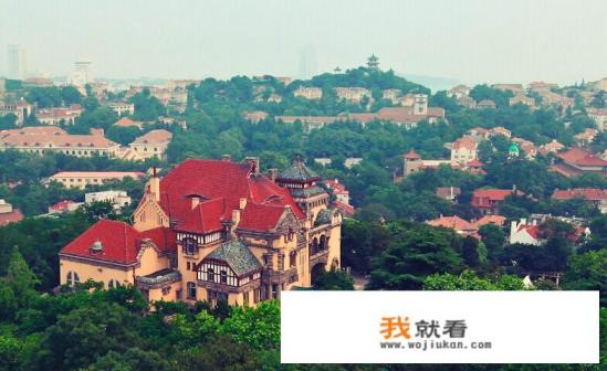 去青岛旅游住哪个酒店好？