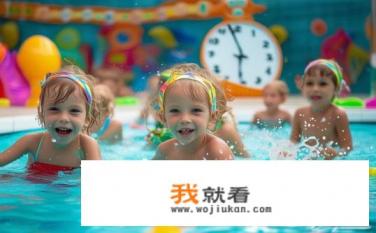 中班游泳小游戏介绍？中班泳池游戏，探索水的世界，谁是水中最快游者？