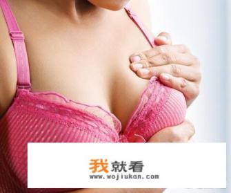 阴唇长一粒很大粒硬硬的是什么东西有时候痒挤压的时候会痛？