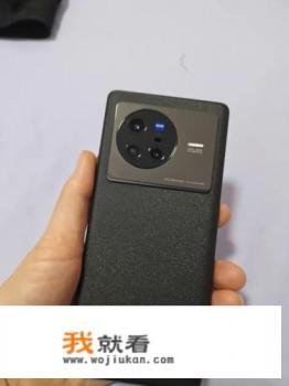 小米12和vivo X80对比，标价同样是3699元，你怎么选？