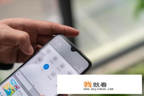 小米9怎么样?小米9评测？