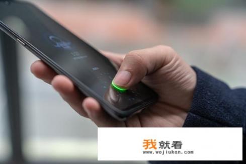 小米9怎么样?小米9评测？