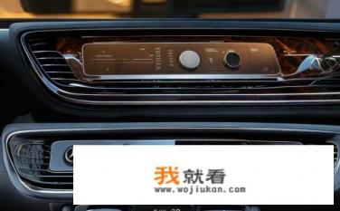 2022款奔驰e300时尚和豪华音响区别？2022款奔驰E300哪一代音响系统更优秀？差异在哪？