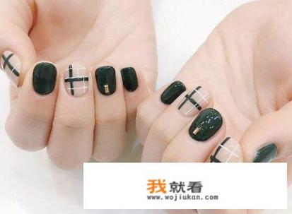 美甲黄黑皮显白推荐？