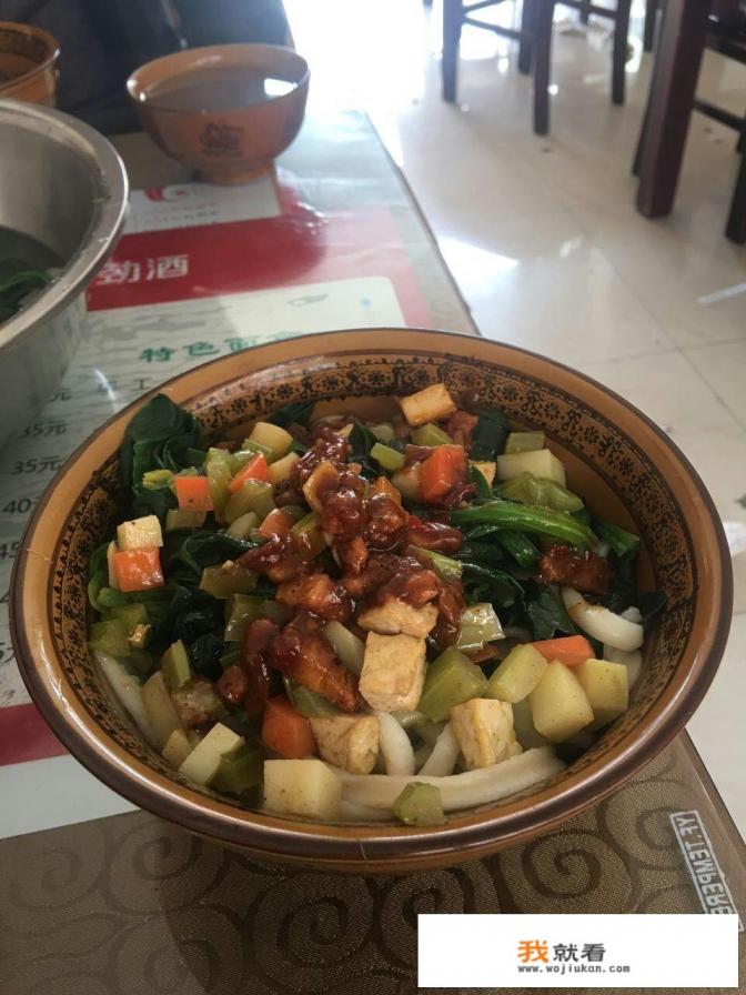 山西饭店吃饭去哪个厅？