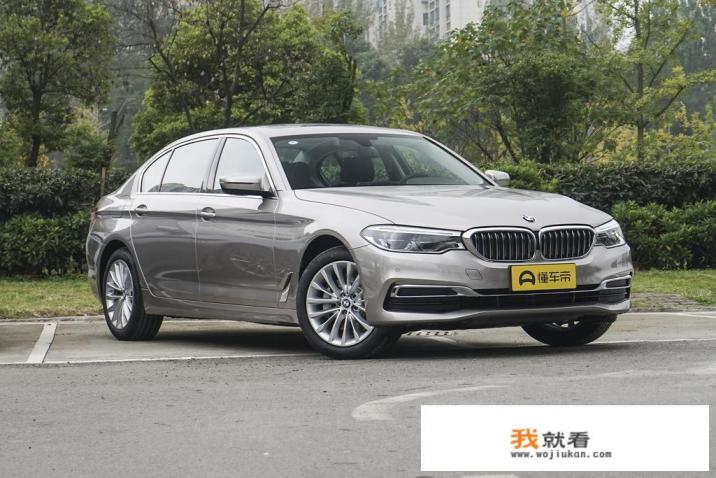 预算50万，宝马5系选哪款，还有选配方面怎么选？