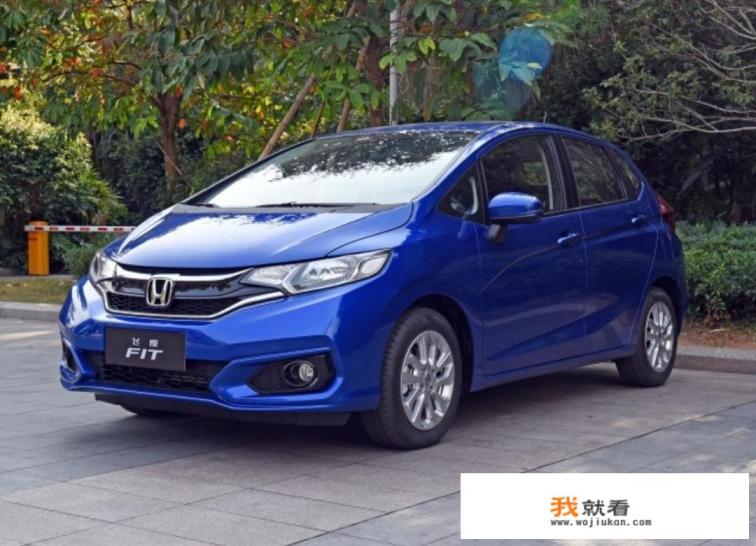 预算10万，想买部女士开的自动挡车，大家推荐下哪款车子性价比高？