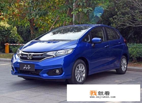 10万以内自动挡两厢车推荐？