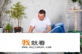 生小孩3胎爸爸朋友圈报喜文案？