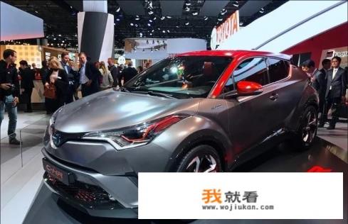 比丰田霸道小一点的丰田suv叫什么名字？